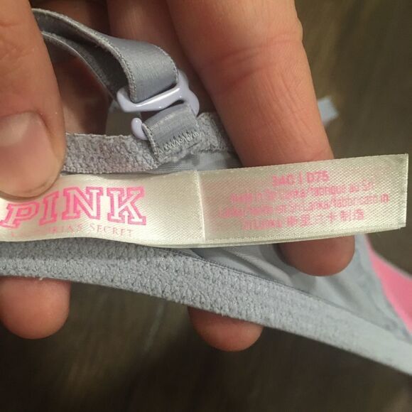 Victoria’s Secret 34D wear Everywhere push-up bra - Picture 2 of 3